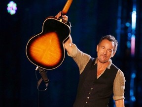 Bruce Springsteen performs during The Concert for Valor on the National Mall on Veterans' Day in Washington, November 11, 2014.  REUTERS/Gary Cameron
