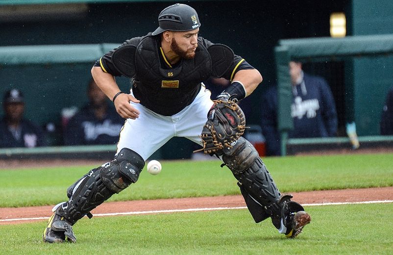 Blue Jays sign Canadian catcher Russell Martin to 5-year deal: reports -  Toronto