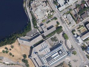 The international Aga Khan Foundation plans to build a  diversity research centre at the former site of the Canadian War Museum. (Google Maps image)