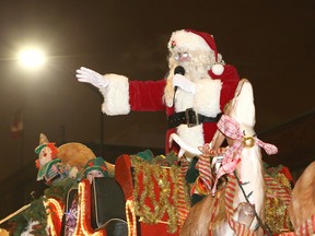 JOHN LAPPA/THE SUDBURY STAR/QMI AGENCY
The Sudbury Santa Claus Parade in downtown Sudbury in 2014.