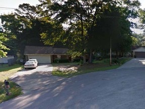 The cul-de-sac Caracus Ct. in Tallahassee where police officers were ambushed when responding to a fire deliberately set by the homeowner. (Google)