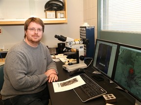JOHN LAPPA/THE SUDBURY STAR
Joe Petrus, a PhD candidate in Earth Sciences, works in a Laurentian University lab at the Willet Green Miller Centre.