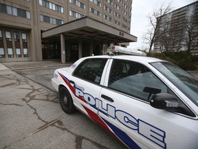 Toronto Police investigate Nov. 30 after three people were found dead in a Thorncliffe Park apartment on Saturday, Nov. 29, 2014. (Veronica Henri/Toronto Sun)