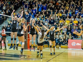 The Lord Selkirk Royals celebrate their four-set victory over the MBCI Hawks in the high school AAAA girls championship final game, Monday at the Investors Group Athletic Centre.
Jeff Miller/For the Winnipeg Sun