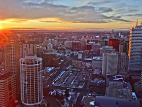 A photo posted to Twitter from Lincoln Ho Ho Ho (@lincolnho) with the caption "As the #sunset passes, #yeg prepares to celebrate #yeglongnight." contributes to the Edmonton Pipelines Project, #yeglongnight, which uses social media activity to help mark the longest night of the year. PHOTO SUPPLIED/Twitter