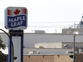 Maple Leaf Foods will close its small plant on Panet Road on Dec. 31. (JASON HALSTEAD/Winnipeg Sun file photo)
