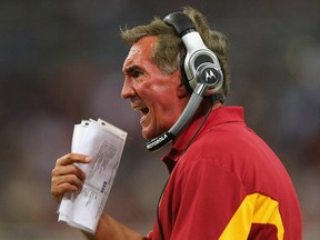 Head coach Mike Shanahan of the Washington Redskins yells at an official against the St. Louis Rams at the Edward Jones Dome on September 26, 2010. (Dilip Vishwanat/Getty Images/AFP)
