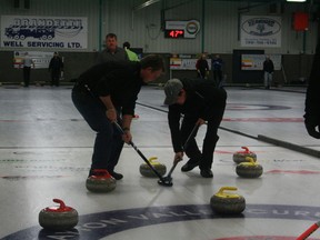 The four final events at the Oilmen’s Bonspiel took place on the afternoon of Jan. 11 with all teams going head to head to win their event. ABOVE: The two teams as part of the A-event competed each other to win their event trophy. Nabors Production Services, with skip Mark Tomaszeski, was given the winning trophy.
