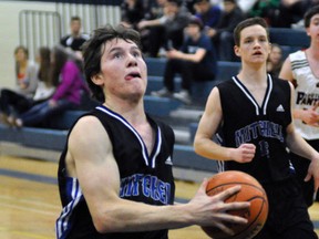 Derek Elliott, of the Mitchell District High School (MDHS) senior boys basketball team, averaged over 30-points as the Blue Devils participated in the Kitchener Rockway tournament this past weekend. ANDY BADER/MITCHELL ADVOCATE