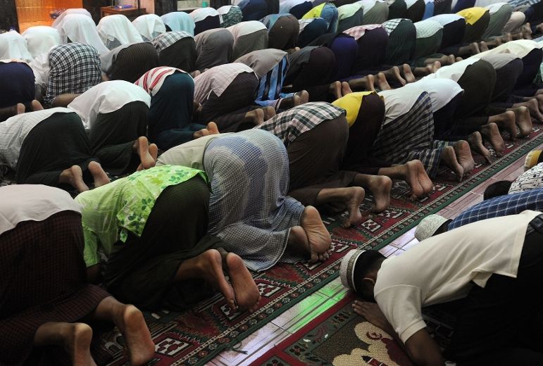 Muslims shouldn’t pray to defeat non-Muslims | Toronto Sun