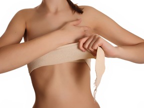 Bandaging breast area. 

(Fotolia)