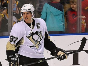 Insult added to injury for Sidney Crosby.  (Mike Ehrmann/Getty Images/AFP)