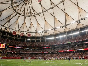 A general view of the Atlanta Falcons and the Pittsburgh Steelers at the Georgia Dome on December 14, 2014 in Atlanta, Georgia. (Kevin C. Cox/Getty Images/AFP)