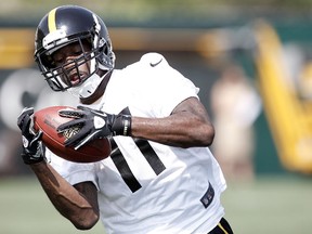 Toney Clemons works out during the Pittsburgh Steelers rookie minicamp May 4, 2012.
