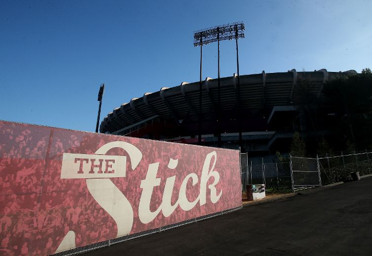 ESPN Memories, Anecdotes of S.F.'s Candlestick Park - ESPN Press