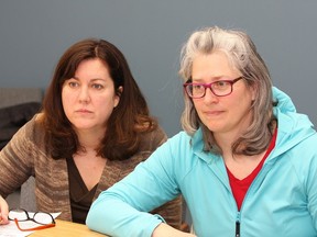 JOHN LAPPA/THE SUDBURY STAR
Diana Kutchaw, left, is an ONA labour relations officer in Sudbury, and Louise McNeil is the bargaining unit president for the North East CCAC.