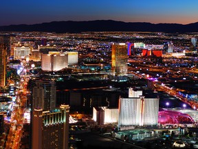 Las Vegas' city skyline panorama night view with luxury hotel illuminated. (Fotolia)