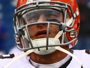 Browns quarterback Johnny Manziel in action against the Bills in Buffalo on Nov. 30, 2014. (John Kryk/QMI Agency/Files)