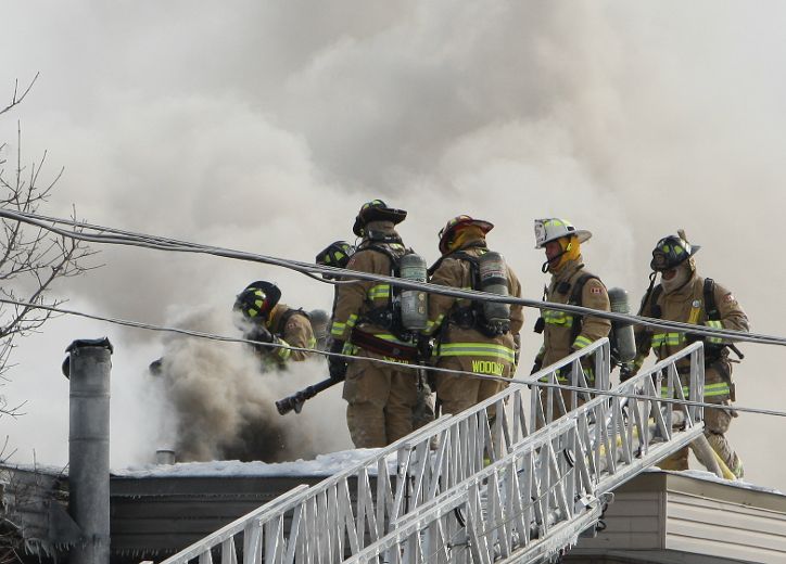 Fire Crews Battle Blaze In West Ottawa Ottawa Sun