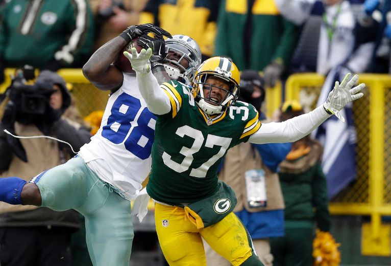 Report: Cowboys' Dez Bryant questioned in 2011 incident at Wal