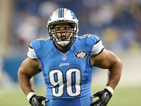 Ndamukong Suh of the Detroit Lions warms up prior to the start of the game against the Green Bay Packers at Ford Field on September 21, 2014. (Leon Halip/Getty Images/AFP)