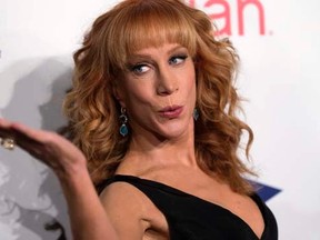 Comedian Kathy Griffin blows a kiss at photographers at the 20th Annual Fulfillment Fund Stars benefit gala in Beverly Hills, California in this October 14, 2014 file photo.   REUTERS/Mario Anzuoni/Files