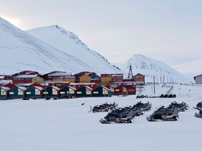 Houses are pictured in Longyearbyen, in Svalbard, June 2, 2012. (REUTERS/Balazs Koranyi)