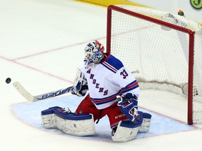 Is goalie Cam Talbot making New York Rangers fans forget about Henrik Lundqvist? (BRAD PENNER/USA TODAY Sports)