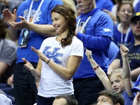 Ashley Judd attends the championship game of the SEC basketball tournament between the Kentucky Wildcats and the Arkansas Razorbacks at Bridgestone Arena on March 15, 2015 in Nashville, Tenn.  (Andy Lyons/Getty Images/AFP)