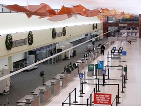 The main check-in area of Louis Armstrong International Airport in this January 28, 2014 file photo. (REUTERS/Jonathan Bachman)