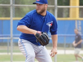 Mark Buehrle tossed six shoutout innings against the Yankees class-A team in Dunedin yesterday. (Eddie Michels/photo)