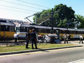 A commuter train struck a vehicle on the tracks near the University of Southern California campus in Los Angeles, March 28, 2015. (MICHAEL FLEEMAN/Reuters)