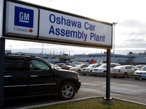 A union study found Ontario will lose 33.000 jobs of GM's Oshawa plant shuts down. (Toronto Sun files)