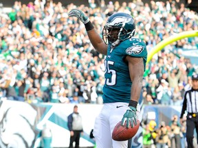 Former Philadelphia Eagles running back LeSean McCoy (25) celebrates in the end zone after scoring a touchdown against the Tennessee Titans at Lincoln Financial Field. (Derik Hamilton-USA TODAY Sports)