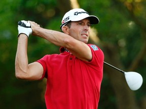 Mike Weir hits a driver off the second tee during first-round play of the Masters at the Augusta National Golf Course in Augusta, Ga., April 9, 2015.  (REUTERS/Mark Blinch)