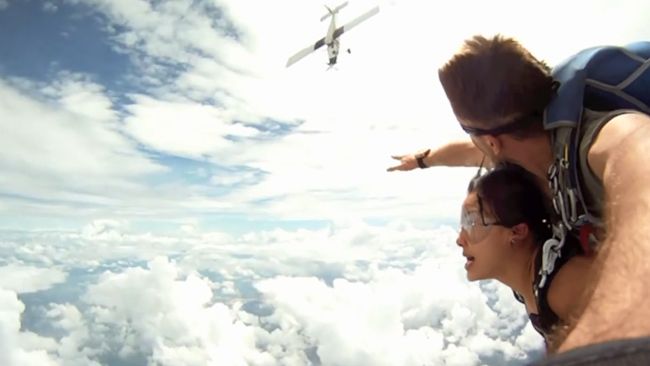 Travis Pastrana Jumps Out Of Plane Without Parachute Travis Pastrana No Parachute Hot Sale | emergencydentistry.com