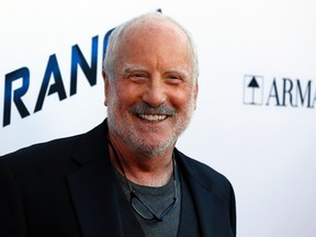 Cast member Richard Dreyfuss poses at the premiere of "Paranoia" in Los Angeles, California August 8, 2013. The movie opens in the U.S. on August 16.  REUTERS/Mario Anzuoni