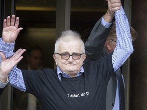 Richard Lapointe exits the courthouse after he was released from jail in Hartford, Connecticut April 10, 2015. A judge on Friday ordered the release of Lapointe, a 69-year-old mentally disabled Connecticut man who has been imprisoned for a quarter-century for rape and murder based on a contested confession, but was found last month to have been deprived of a fair trial. Lapointe was sentenced in 1992 to life in prison without parole for the 1989 killing of Bernice Martin, his wife's 88-year old grandmother.  REUTERS/Michelle McLoughlin