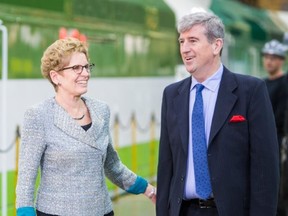 Premier Kathleen Wynne and Environment and Climate Change Minister Glen Murray. (Ernest Doroszuk/Toronto Sun)