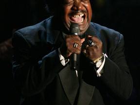 Singer Percy Sledge performs after his induction into the Rock and Roll Hall of fame, during a ceremony at the Waldorf Astoria Hotel in New York, March 14, 2005. REUTERS/Mike Segar
