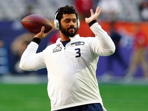 The Seahawks are taking their time in contract talks with quarterback Russell Wilson. (Matthew Emmons/USA TODAY Sports/Files)