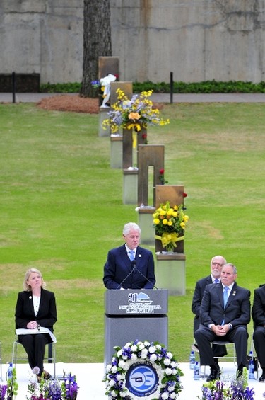 Former U.S. President Bill Clinton addresses the crowd during the 20th Remembrance Ceremony, the anniversary ceremony for victims of the 1995 Oklahoma City bombing, at the Oklahoma City National Memorial and Museum in Oklahoma City, April 19, 2015. REUTERS/Nick Oxford