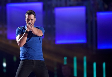 Recording artist Luke Bryan performs onstage during the 50th Academy Of Country Music Awards at AT&T Stadium on April 19, 2015 in Arlington, Texas.   Cooper Neill/Getty Images for dcp/AFP