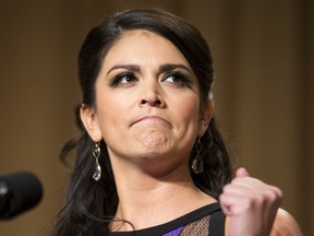 Saturday Night Live comedian Cecily Strong speaks the 2015 White House Correspondents’ Association Dinner in Washington April 25, 2015.      REUTERS/Joshua Roberts