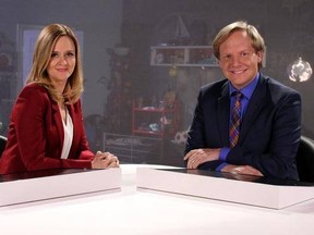 Samantha Bee and Jonathan Torrens in the new YTV show Game On.