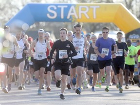 The Winnipeg Police Half Marathon took place Sunday, raising money to fight brain cancer. (Chris Procaylo/Winnipeg Sun)
