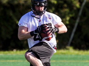 RedBlacks fullback John Delahunt has been experiencing pain in his knee. (Errol McGihon/Ottawa Sun)