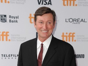 Hockey great Wayne Gretzky believe Mike Babcock will do just fine in Toronto. (AFP file)