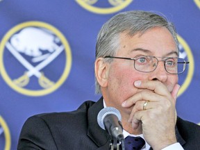 Buffalo Sabres owner Terry Pegula went all out trying to recruit Mike Babcock, but the new Maple Leafs head coach denied that a deal was ever in place. (REUTERS)