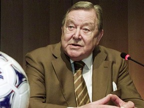 Former UEFA president Lennart Johansson, seen here in a photo from 2001, told a Swedish newspaper on Wednesday that the decision to award the World Cup to Russia in 2018 and Qatar in 2022 should and will be changed following FIFA corruption charges. REUTERS/Files